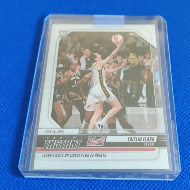 2024 Panini Instant WNBA #1 Caitlin Clark RC Rookie PSA 9 MINT