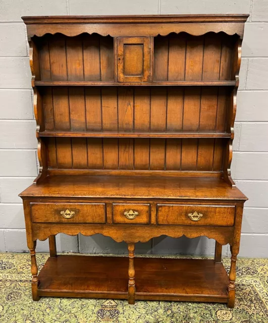 Lovely Antique Style Oak Titchmarsh & Goodwin Welsh Dresser Sale