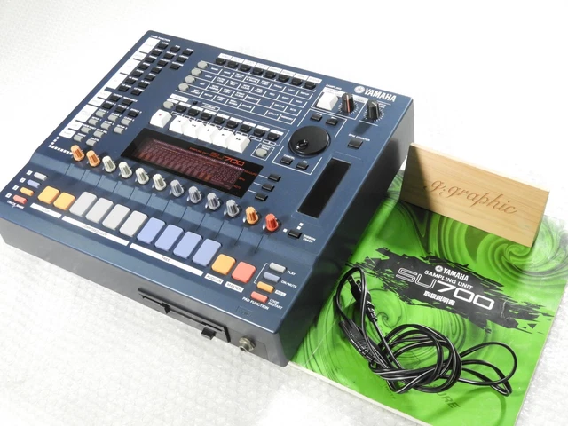 Yamaha SU700 séquenceur d'échantillonnage d'usine musicale excellent + mémoire de travail 34 Mo