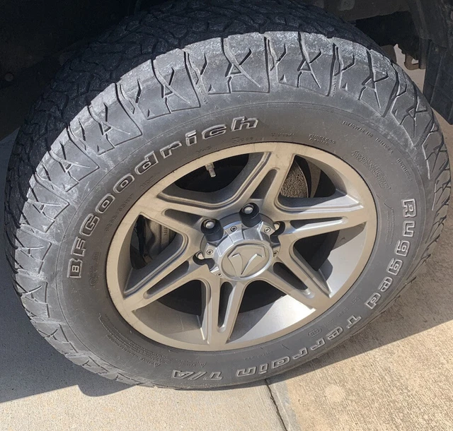 BFGoodrich Rugged Terrain T/A P265/65R17 Tires