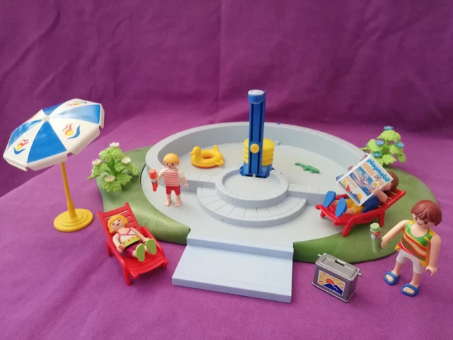Lot Playmobil Piscine 4 Personnages Et Accessoires