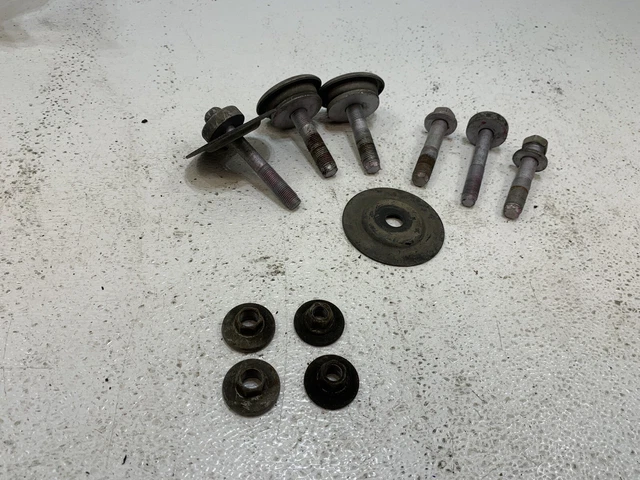 Lexus ES300 Toyota Venza Solara Avalon Rear Subframe Suspension Crossm – Car Parts Direct