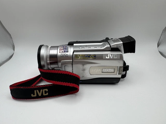 Caméscope JVC GR-DVM75U MiniDV Numérique 200X Zoom Transfert Vidéo