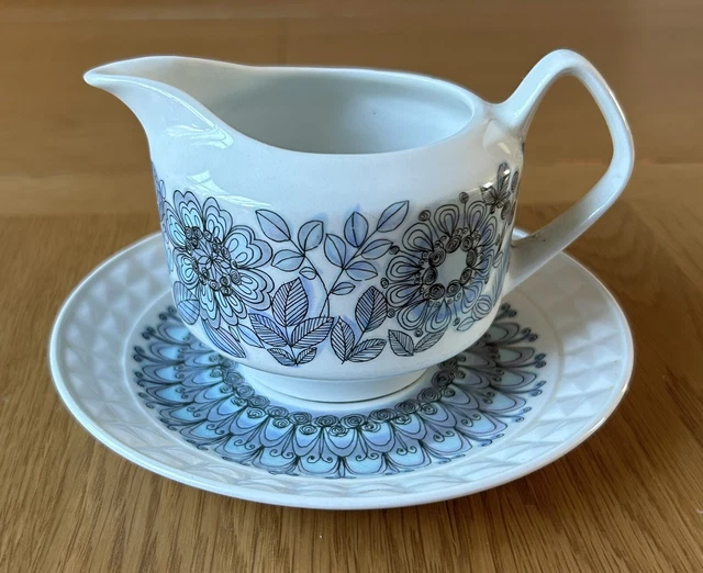 Pontesa The Castilian Collection Set brocca e piattino latte floreale blu e bianco
