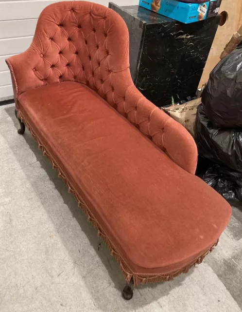 Antique  Chaise Longue