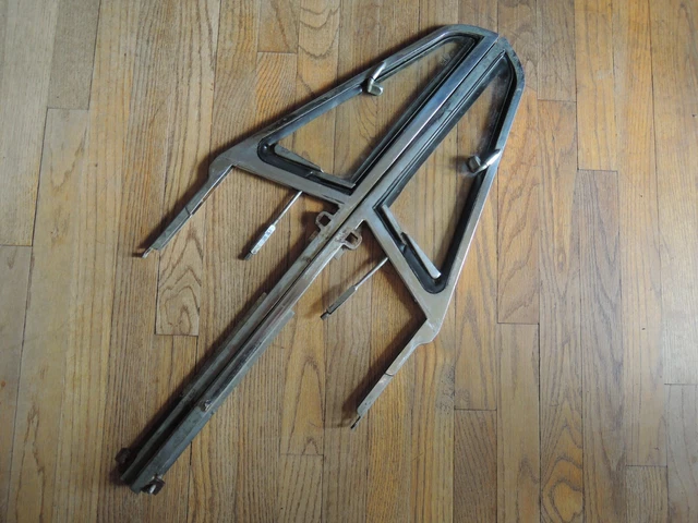 Alfa Romeo GTV 1971-1975 Used Original SET of VENT WINDOW GLASS & FRAMES