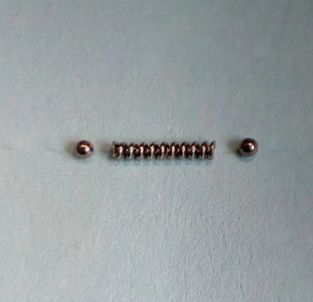 SEIKO DIVER BEZEL Clicker Spring and 2 Balls 81350180 EUR 6,22 ...