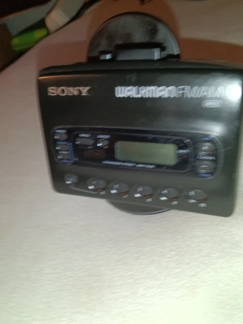 sony WM-fx28 walkman AM FM am radio cassette player sony WM-fx28 walkman AM FM am radio cassette player