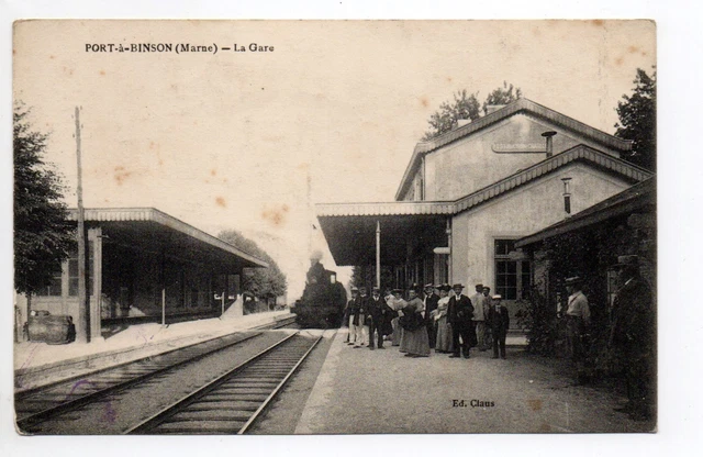 PORT A BINSON Marne CPA 51 La GARE le train arrive en gare
