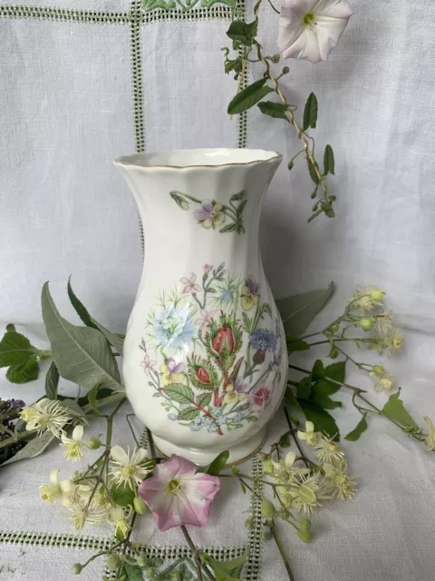 Aynsley English Fine Bone China 'Wild Tudor' Pattern Ribbed  Vase