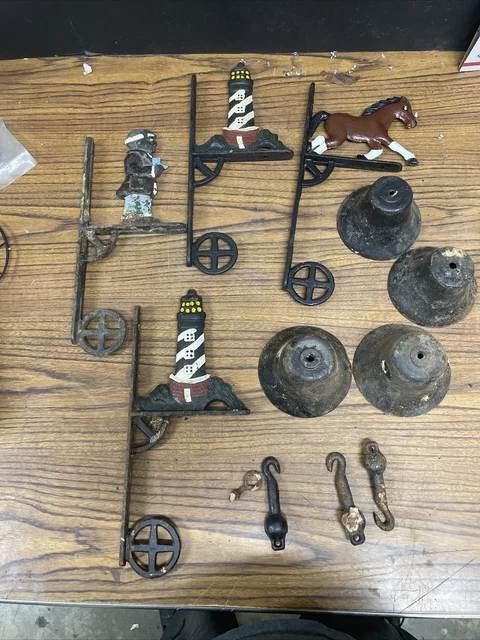 Ashley Belle Cast Iron Painted Horse Design Hanging Bell Wall Mount Lot