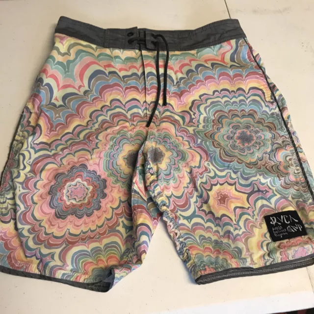 RVCA Kelsey Brookes Artist Network Program Men's Board Shorts Swim Trunk Size 26