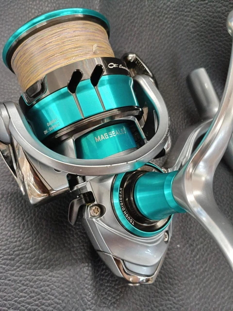 DAIWA 18 EMERALDAS Air Lt3000S-Cxh-D Spinning Reel $278.26