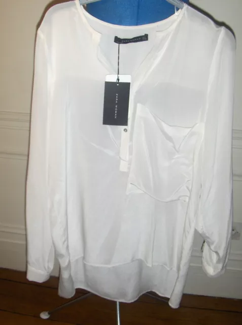 Jolie Chemise Neuve Zara Woman Saison Actuelle Taille S  Blanche 100% Soie