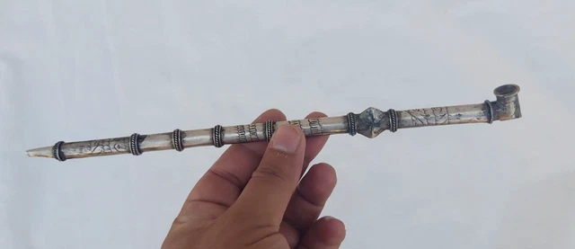 Pipa para fumar nómada tuareg africana vintage grabada en color plateado