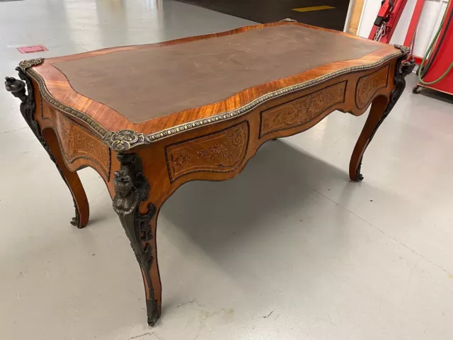ANTIQUE French Louis XV Style WRITING DESK Large Desk 3 Drawer with LEATHER TOP