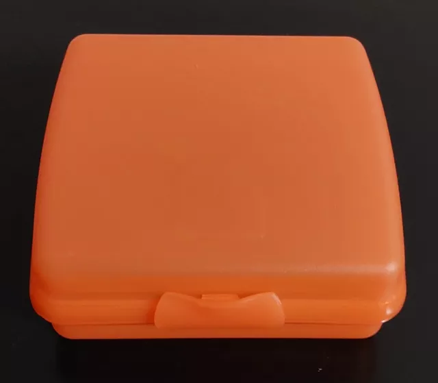 NEW Tupperware Sandwich Keeper Orange Lunch Box