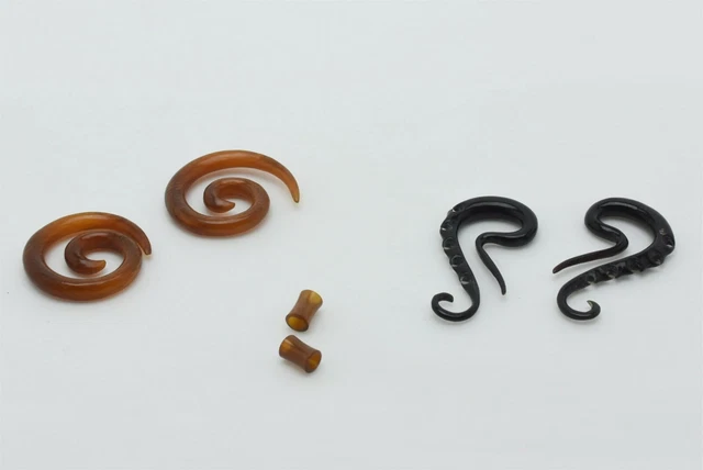 Pair of 2 Gauge 2g 6 mm Organic Hand Carved Hanging Earring Taper Plugs Horn