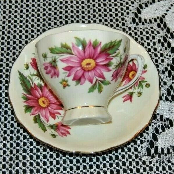 Beautiful Vintage, Coclough, Fine Bone China Teacup & Saucer