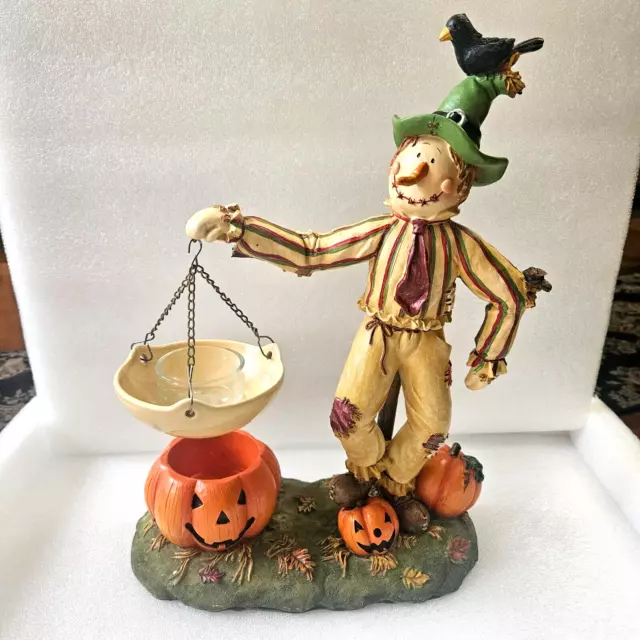 Yankee Candle 11.5" Tall Halloween/Fall Scarecrow Hanging Tart Burner, Excellent