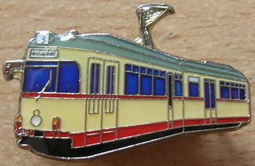 Pin Anstecker Straßenbahn Würzburg Zug Lok Art. 6139 Tram Railway