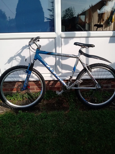 saracen dirt trax 2000