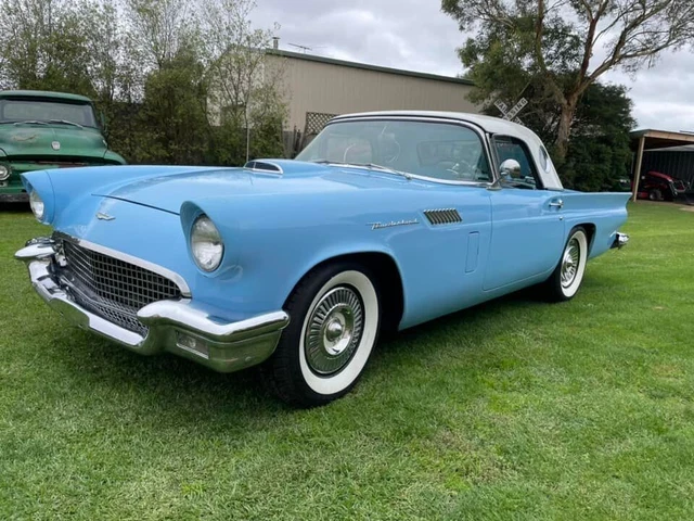 FORD THUNDERBIRD V8 Auto $ , . thunderbird 1940 FORD THUNDERBIRD V8 Auto $ , .