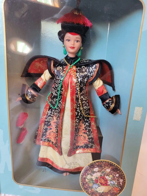 Poupée Barbie Vintage 'Impératrice De Chine' Mattel 1996 – Neuf En Coffret Collector