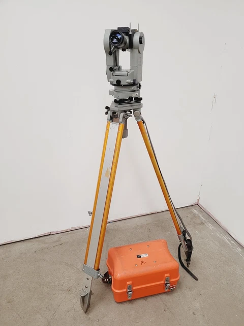 Sokkisha Theodolite TM20D Con Treppiedi per Perizie Laboratorio