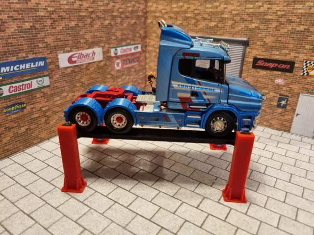 4 Post Ramp For 1:50 Scale Lorry Truck for Garage Diorama 3d Printed Corgi WSI