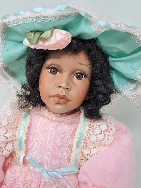 Treasury Collection Paradise Galleries Porcelain Musical Doll -  Bedtime Prayers 6