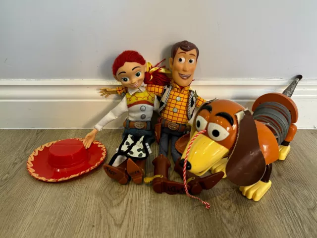 Disney Store Toy Story Pull String Talking Woody & Jessie Doll With Slinky Dog