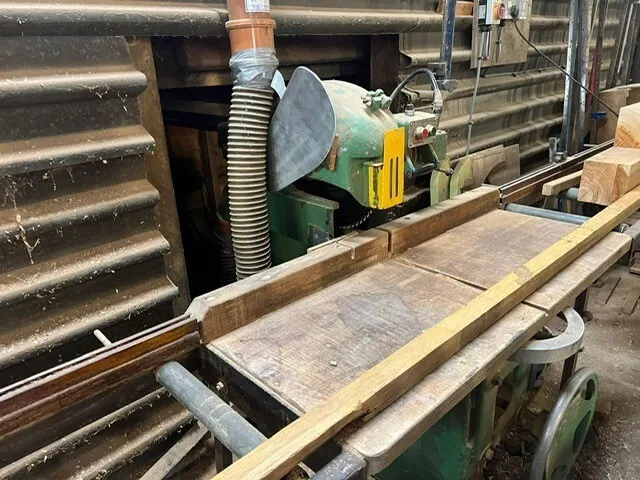 radial arm saw used