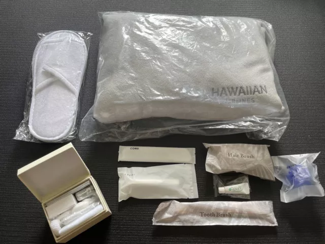 HAWAIIAN AIRLINES ① Blanket  / ① Slippers / Amenities ❤️ Set Of 9 ❤️ New