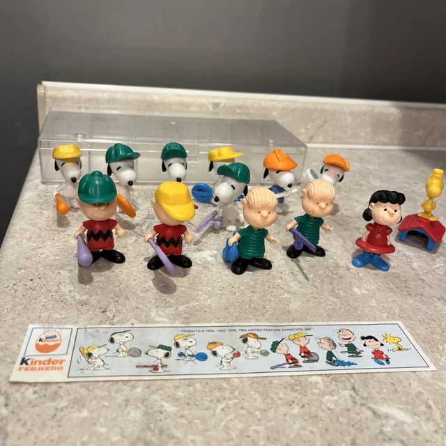 KINDER COMPONIBILE SNOOPY PEANUTS +1 CARTINA + Snoopy Variante