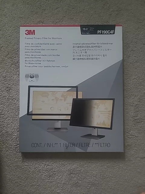 New Unopened 3M Framed Privacy Filter for 19" 4:3 Standard Monitor (PF190C4F)