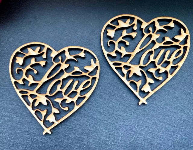 2x Herz Schriftzug "Love" Holz Basteln Tischdeko DIY Laserschnitt zum bemalen