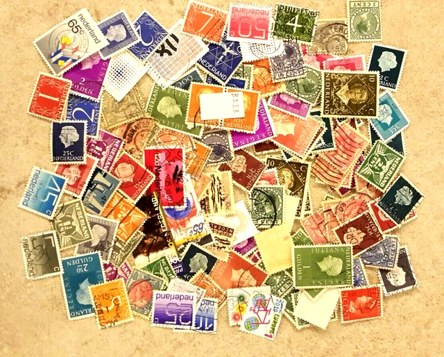 B228 Pays-Bas lot de timbres oblitérés en vrac Voir photo