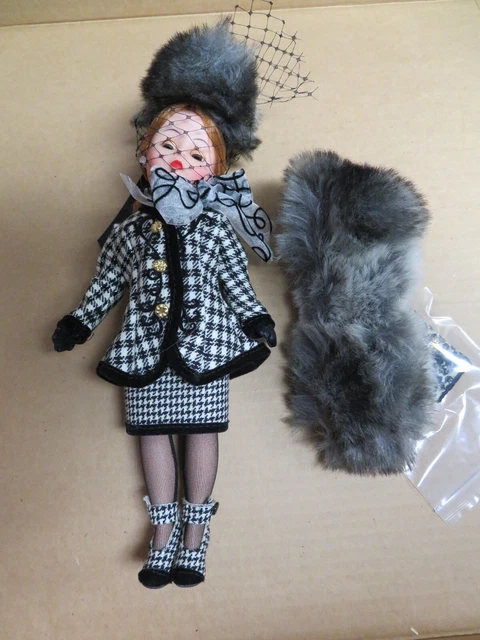 Madame Alexander 10 inch Cissette - Houndstooth Doll