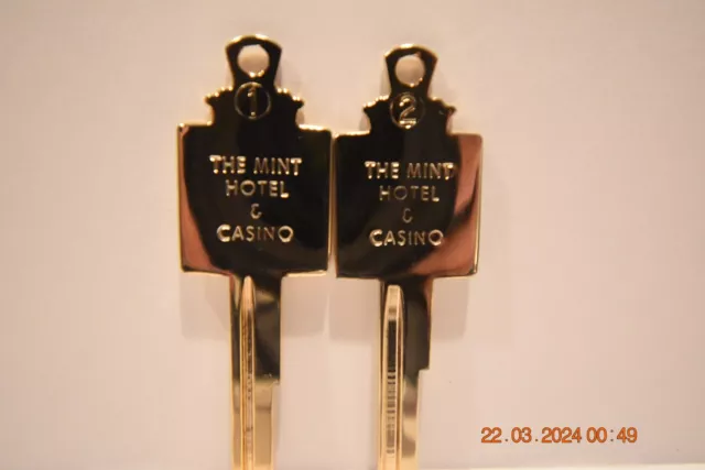 The Mint Hotel Casino Las Vegas, Nev. Fremont St. Pair Of Gold Plated Car Keys