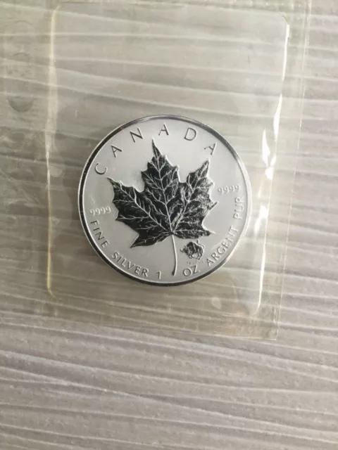 2004 Taurus 1 Oz. Pure 9999 Silver Maple Leaf Coin Only 5,000 Made W/Coa!