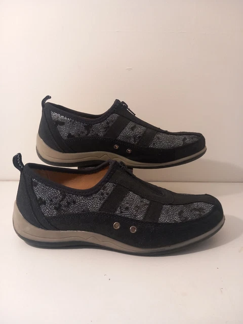 Pavers trainers on sale