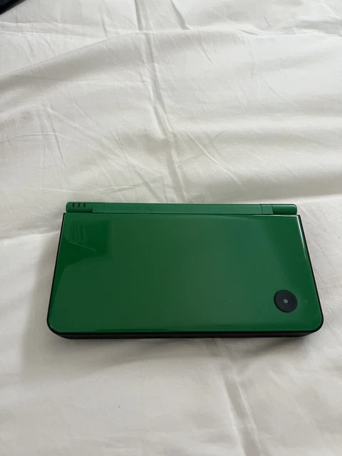 Nintendo 3ds Nintendo Dsi Green Nintendo DSi In Emerald