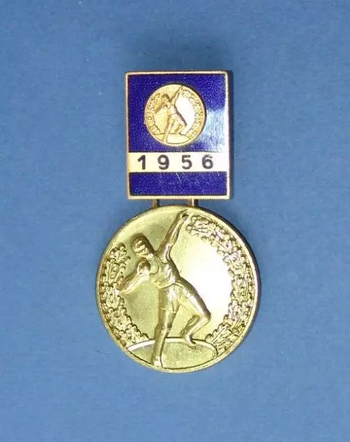 Siegernadel zentrales Sportfest der Lehrlinge / Gold 1956