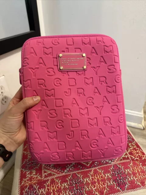 Marc Marc Jacobs Dreamy Pink Logo Neoprene Padded IPad Tablet Storage Case