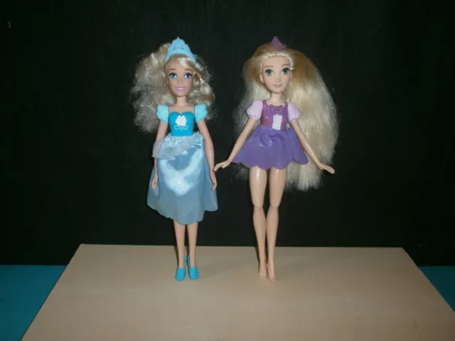 Disney Puppen Cinderella und Rapunzel mit Funktion Hasbro  Konvolut Märchen 2016