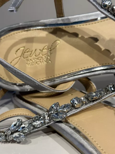 JEWEL BY BADGLEY Mischka Metallic Silver Embellished Flat Sandals Size ...