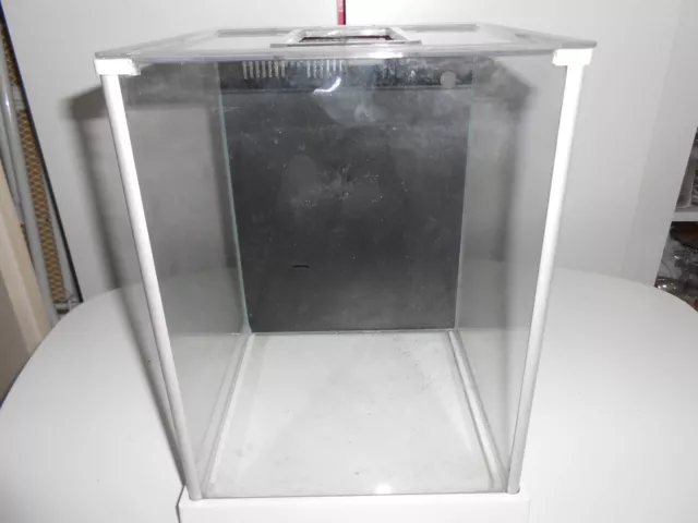 Fluval Spec III (10 Liter) - Farbe: Weiß - 27,5 x 32,5 x 22,3 cm