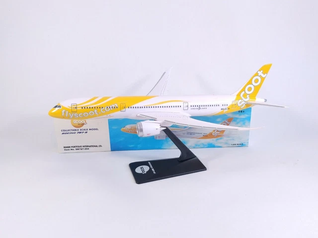 PPC Holland｜FLY Scootスクート航空｜B787-9｜1:250 PPC Holland｜FLY Scootスクート航空｜B787-9｜1:250 - メルカリ
