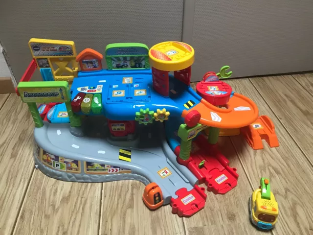 Tut tut bolides série pro - maxi garage interactif Vtech en multicolore